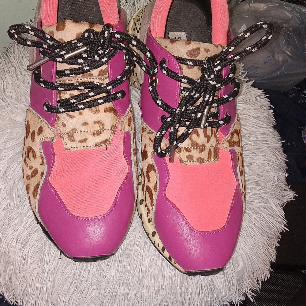 Steve Madden Pink and Leopard Print Sneakers